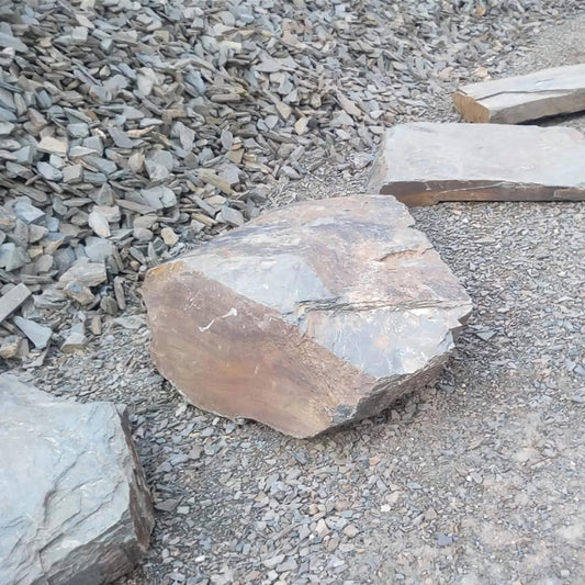 10 m² šedá břidlicová dlažba 6-15 cm za 150 €/m² bez nákladů na dopravu