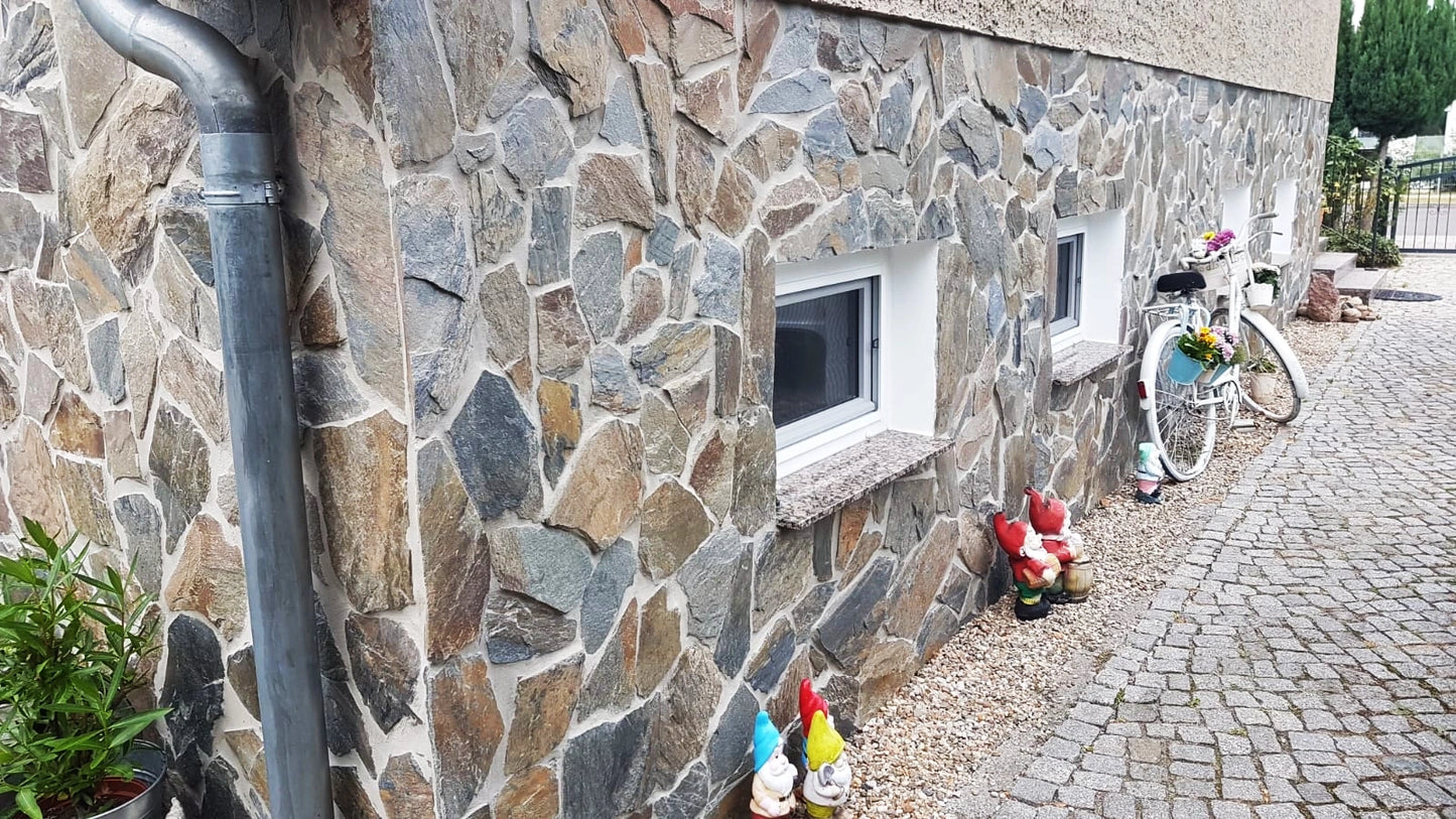 Grauwacke Fassadenstein 1-3 cm