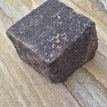 Porphyr Randstein quadratisch