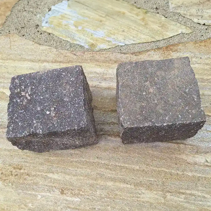 Porphyr Randstein quadratisch