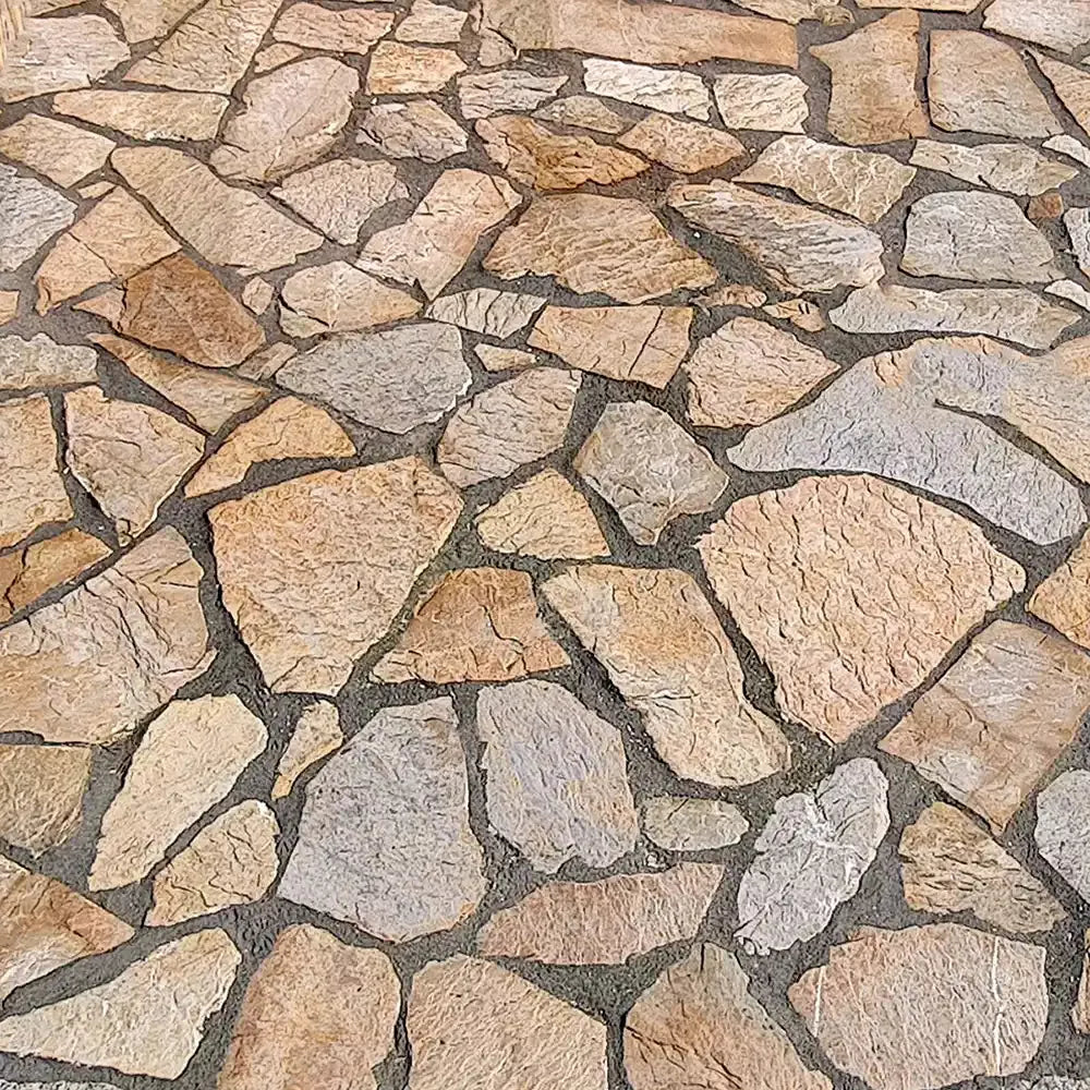 Quarzit Polygonalplatten Clara für die mediterrane Terrasse